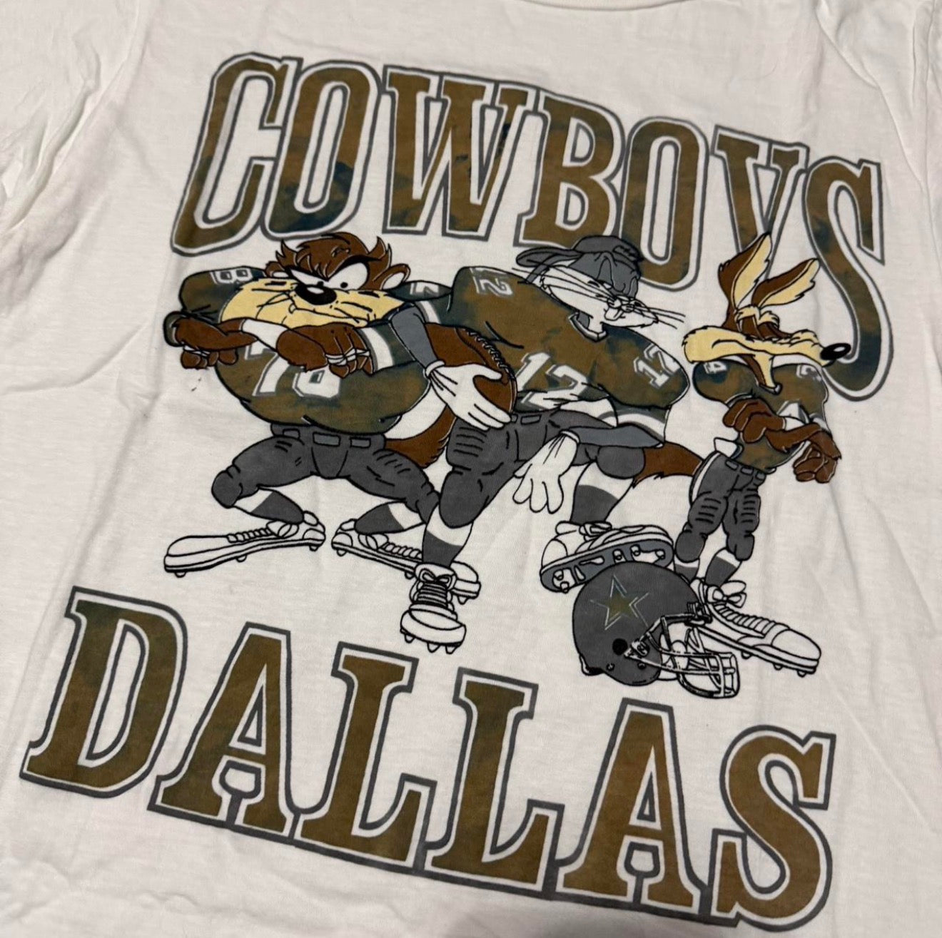 1990s Dallas Cowboys Taz and Looney Tunes tee football