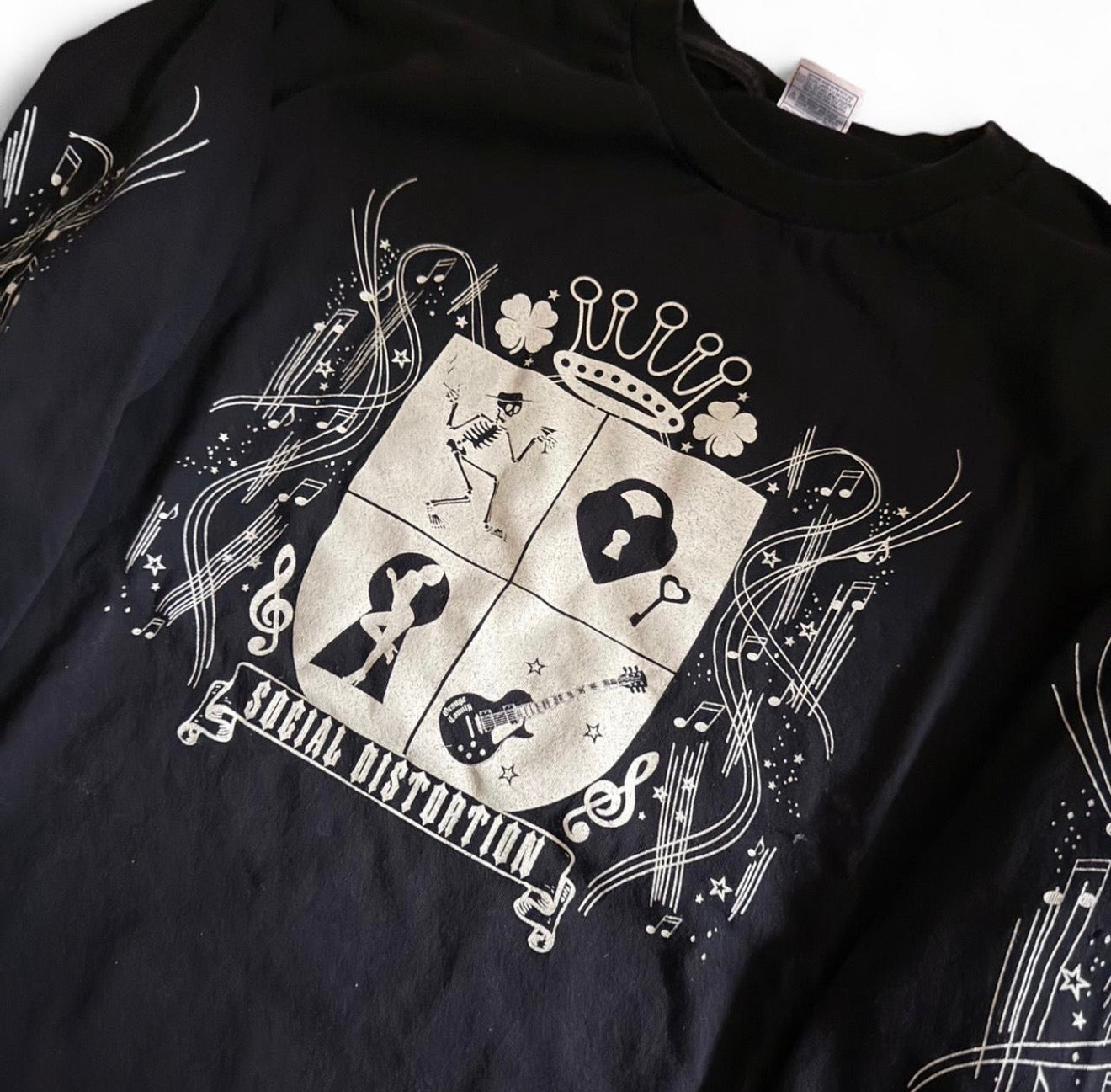 Vintage Y2K Social Distortion Long Sleeve Band T-shirt