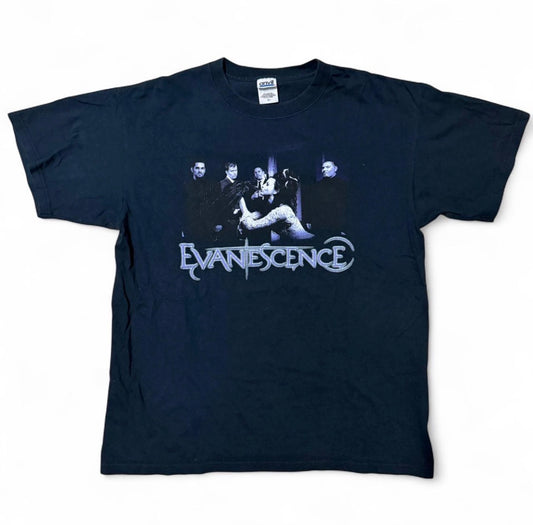 2004 Evanescence band tee