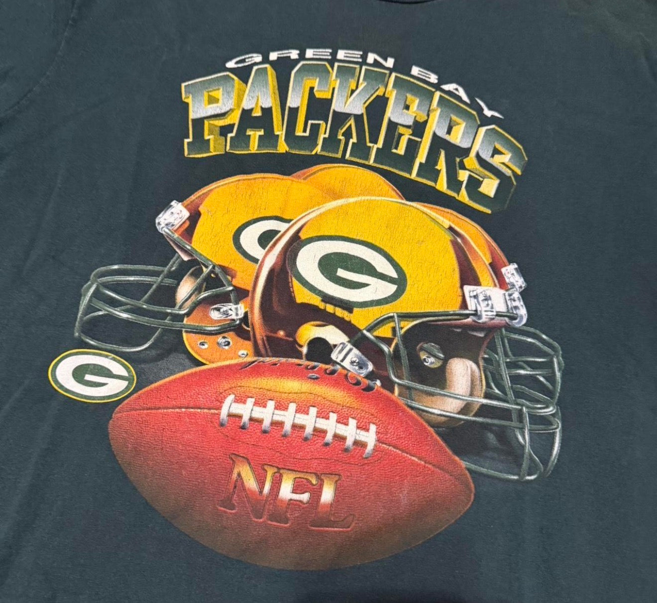 Green Bay Packers vintage NFL football t-shirt #NFL football